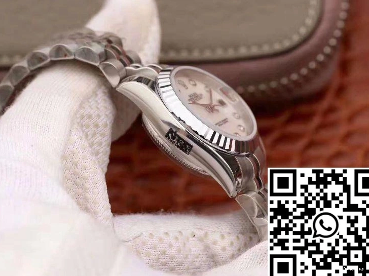 White Dial Lady 28MM Rolex Datejust 0204